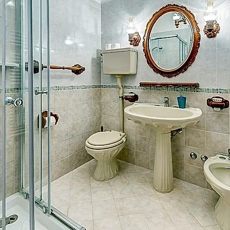 I Portici Bed and Breakfast 3*