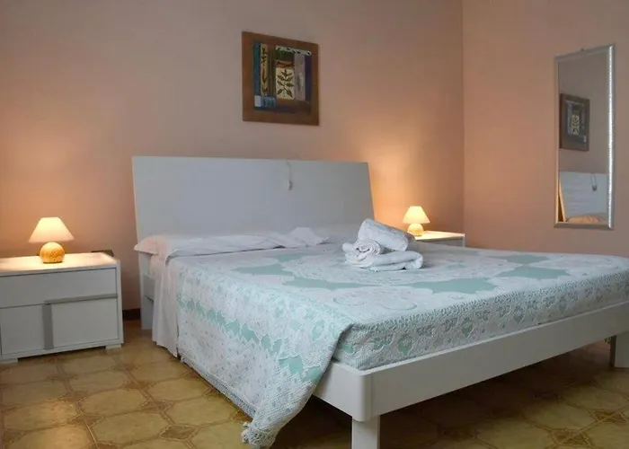 I Portici Couette-café 3*